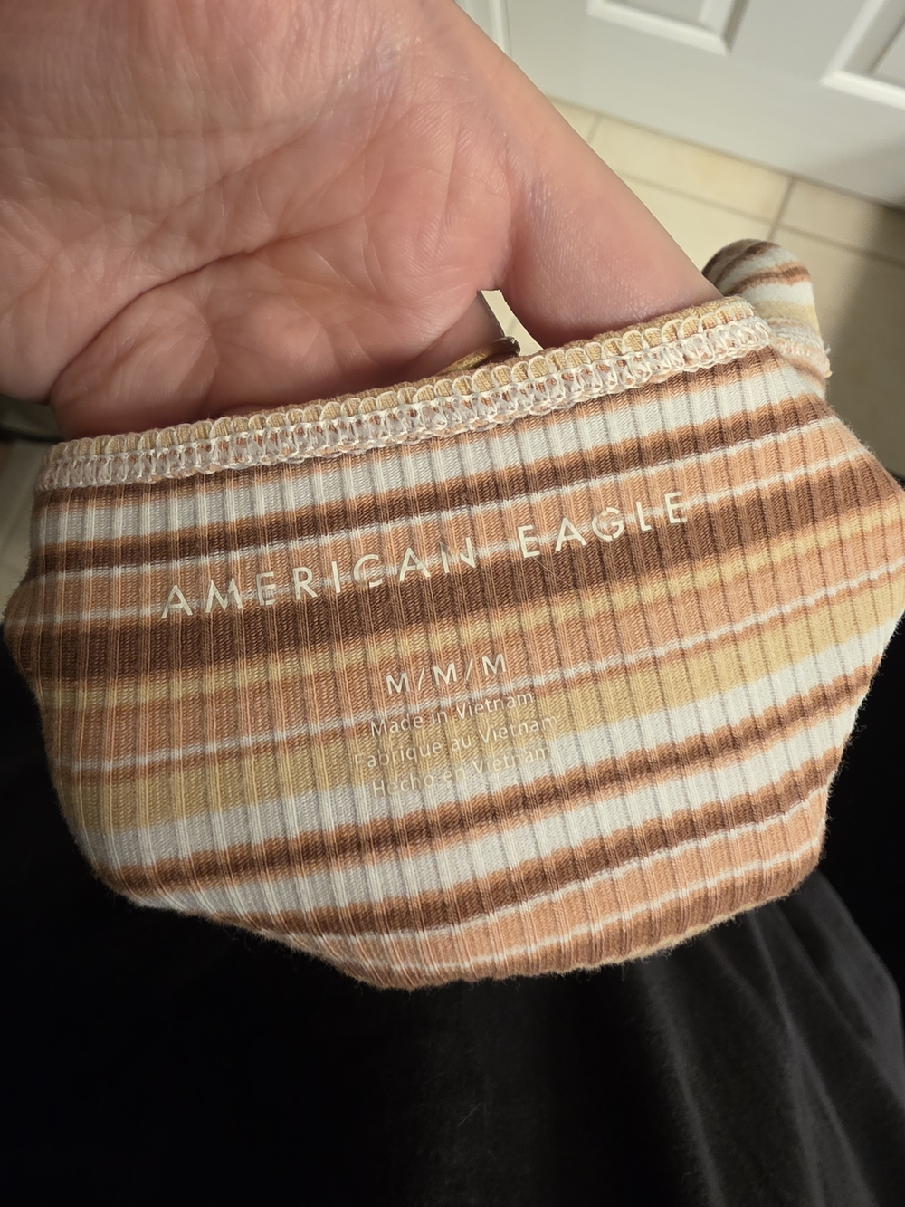 Striped Ribbed Square-Neck Crop Top - Picture 3 of 4